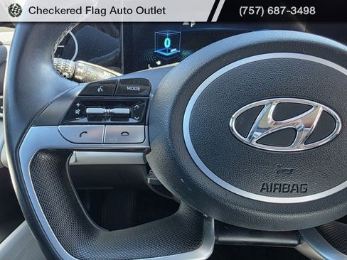 Used 2021 Hyundai Elantra Limited w/ Cargo Package image 14