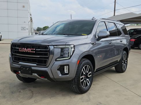 Certified 2022 GMC Yukon AT4 AWD/4WD image 7