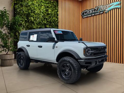 Used 2024 Ford Bronco Wildtrak AWD/4WD image 1