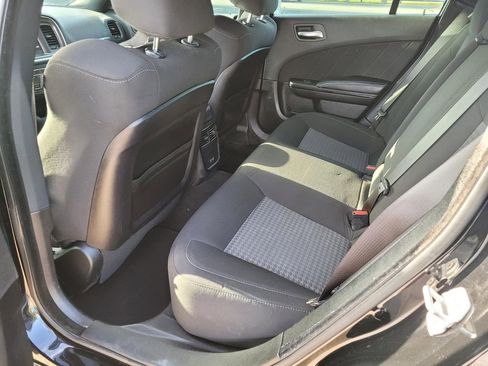 Used 2022 Dodge Charger R/T w/ Blacktop Package RWD image 3