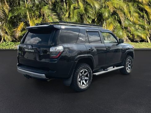 Used 2021 Toyota 4Runner TRD Off-Road AWD/4WD image 4