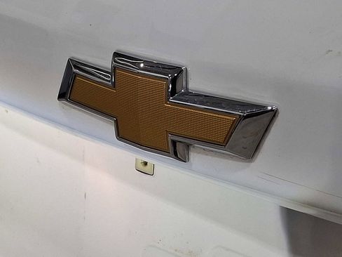 Used 2022 Chevrolet Equinox LS w/ LPO, Floor Liner Package image 28