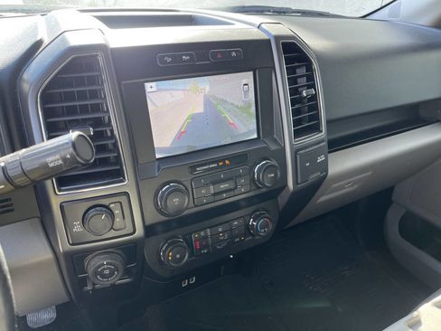 Used 2019 Ford F150 XLT w/ Equipment Group 302A Luxury AWD/4WD image 15