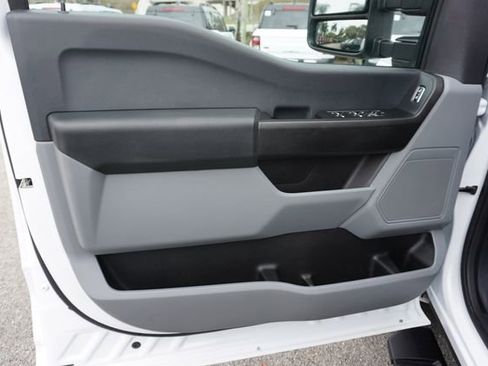 Certified 2024 Ford F250 XL w/ XL Driver Assist Package image 32