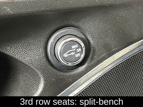 Used 2023 Buick Enclave Essence image 24