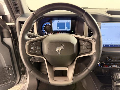Used 2024 Ford Bronco Outer Banks image 26