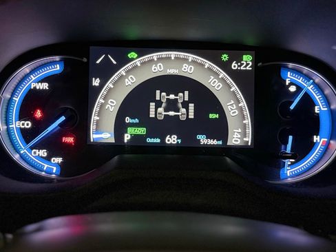 Used 2025 Toyota RAV4 XLE w/ Convenience Package image 69