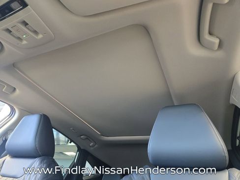 New 2026 Nissan Murano Platinum w/ Cargo Package AWD/4WD image 8
