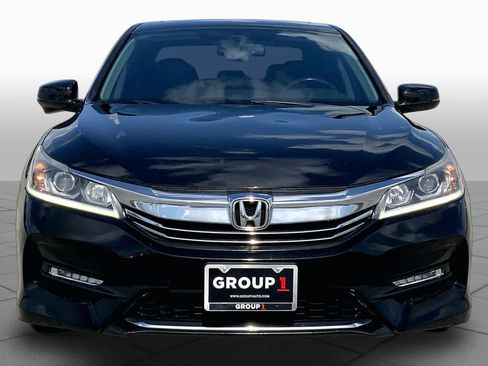 Used 2017 Honda Accord EX-L image 4