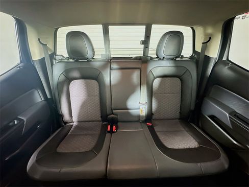 Used 2019 Chevrolet Colorado Z71 image 13