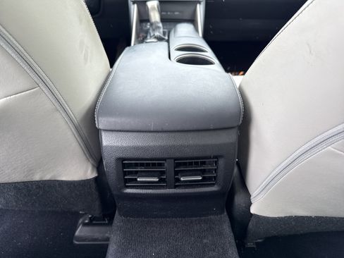 Used 2014 Lexus IS 250 AWD w/ Navigation Package image 35