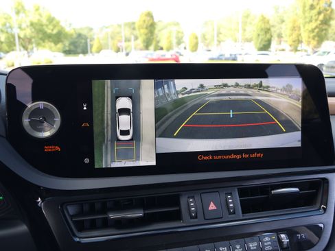 Certified 2024 Lexus ES 300h Ultra Luxury w/ Accessory Package (Z2) FWD image 25