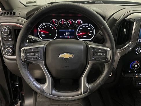 Used 2020 Chevrolet Silverado 1500 LT w/ All-Star Edition image 19