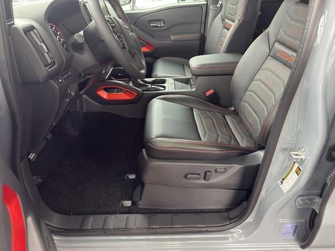 New 2025 Nissan Frontier PRO-4X w/ Pro Premium Package image 17