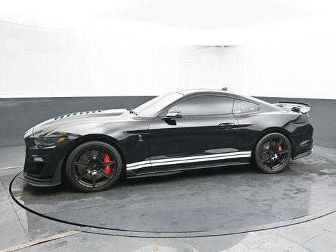 Used 2020 Ford Mustang Shelby GT500 w/ Technology Package RWD image 9