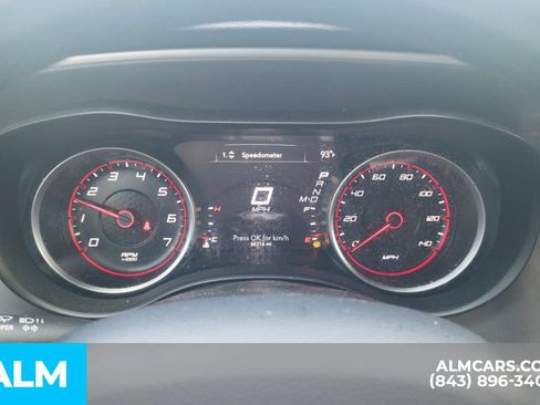 Used 2022 Dodge Charger SXT RWD image 12