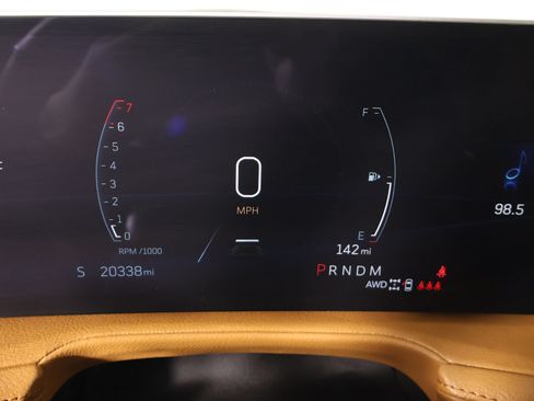 Used 2024 Cadillac XT4 Sport AWD/4WD image 4