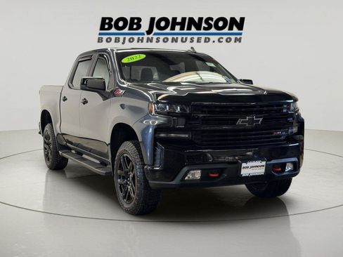 Used 2022 Chevrolet Silverado 1500 LT Trail Boss w/ Convenience Package II AWD/4WD image 3