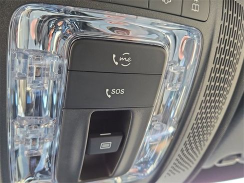 New 2026 Mercedes-Benz GLB 250 4MATIC image 17