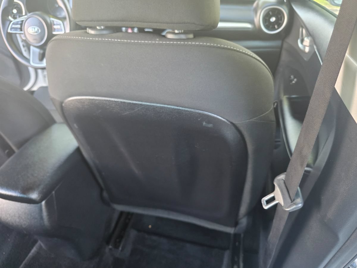 Used 2020 Kia Forte LXS FWD image 31