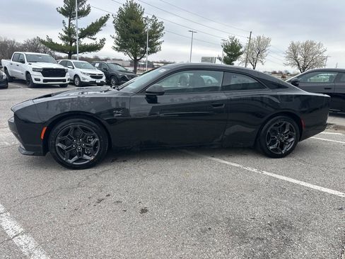 New 2025 Dodge Charger R/T w/ Quick Order Package 25M R/T image 16