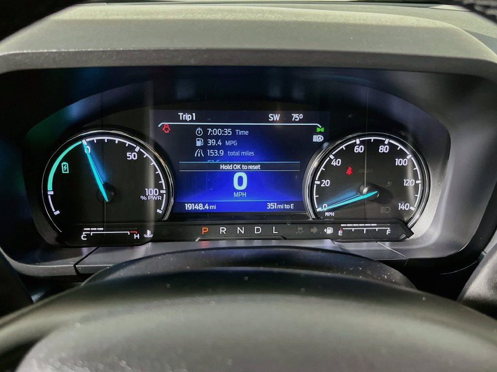 Used 2024 Ford Maverick Lariat w/ Black Appearance Package FWD image 21