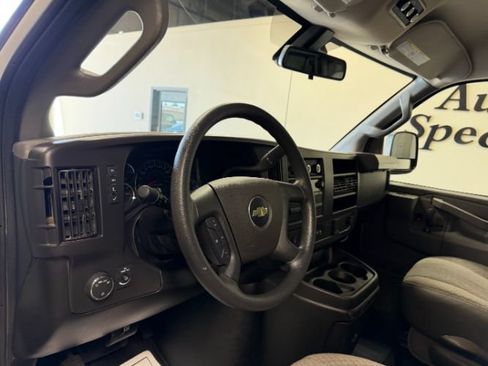 Used 2024 Chevrolet Express 3500 LT w/ LT Preferred Equipment Group RWD image 11