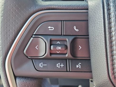 New 2026 Toyota 4Runner SR5 AWD/4WD image 31
