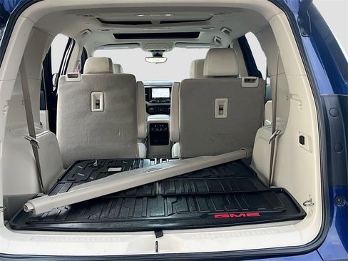 Used 2023 GMC Acadia Denali w/ Denali Ultimate Package image 29