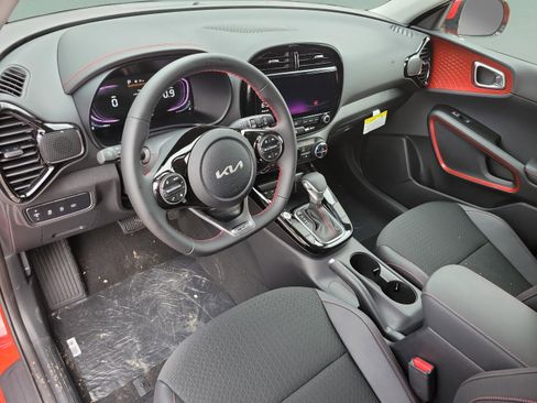 New 2025 Kia Soul GT-Line image 9