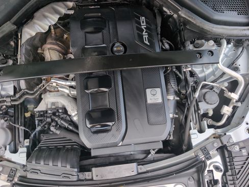 Used 2024 Mercedes-Benz GLC 43 AMG 4MATIC image 34