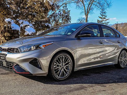 Certified 2023 Kia Forte GT-Line w/ GT-Line Premium Package image 3