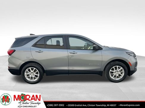 Certified 2023 Chevrolet Equinox LS w/ LS Convenience Package image 7