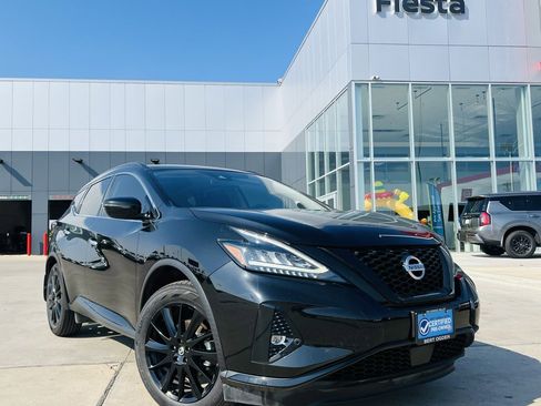 Used 2022 Nissan Murano SV w/ SV Midnight Edition Package image 1