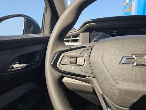 New 2027 Chevrolet Bolt LT w/ Comfort Package FWD image 34