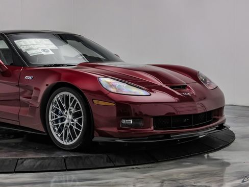 Used 2010 Chevrolet Corvette ZR1 w/ Preferred Equipment Group RWD image 27