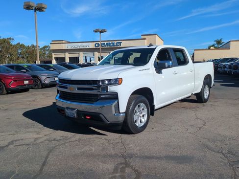 Used 2022 Chevrolet Silverado 1500 LT w/ Safety Package image 4