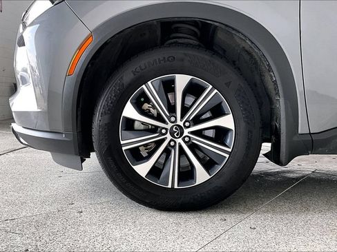 Used 2025 INFINITI QX60 Pure AWD/4WD image 10
