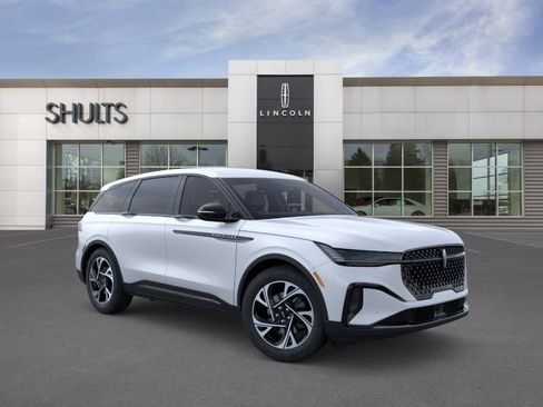 New 2026 Lincoln Nautilus Premier w/ Jet Appearance Package image 8