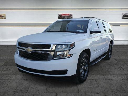 Used 2018 Chevrolet Suburban LS w/ All-Season Package image 3
