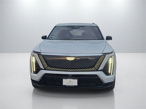 New 2026 Cadillac Vistiq Premium Luxury image 2