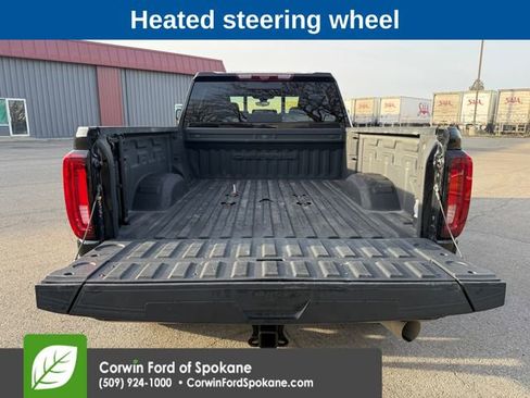 Used 2022 GMC Sierra 2500 Denali w/ Denali Black Diamond Edition image 21