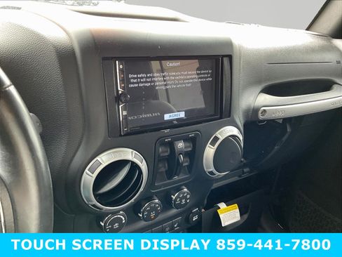 Used 2015 Jeep Wrangler Unlimited Rubicon w/ Dual Top Group AWD/4WD image 9