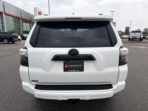 Certified 2023 Toyota 4Runner TRD Off-Road Premium w/ Off Road Premium Plus Package AWD/4WD image 11