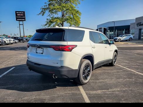 Certified 2023 Chevrolet Traverse LT FWD image 12
