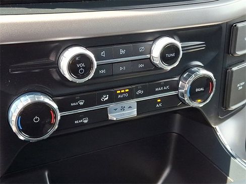 Used 2024 Ford F150 XLT w/ Mobile Office Package image 11