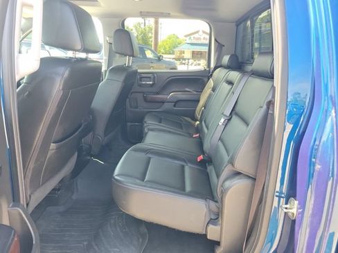 Used 2017 GMC Sierra 1500 SLT AWD/4WD image 9