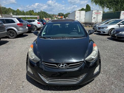 Used 2012 Hyundai Elantra Limited w/ Technology Pkg 5 FWD image 5