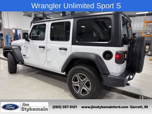 Used 2021 Jeep Wrangler Unlimited Sport w/ Technology Group AWD/4WD image 4