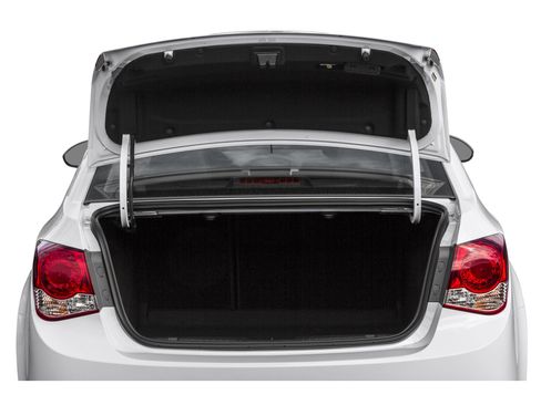 Used 2015 Chevrolet Cruze LTZ w/ Sun, Sound and Sport Package image 12